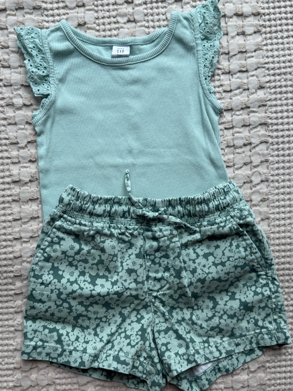 GAP Mint Green Ribbed Tank and Floral Shorts Set